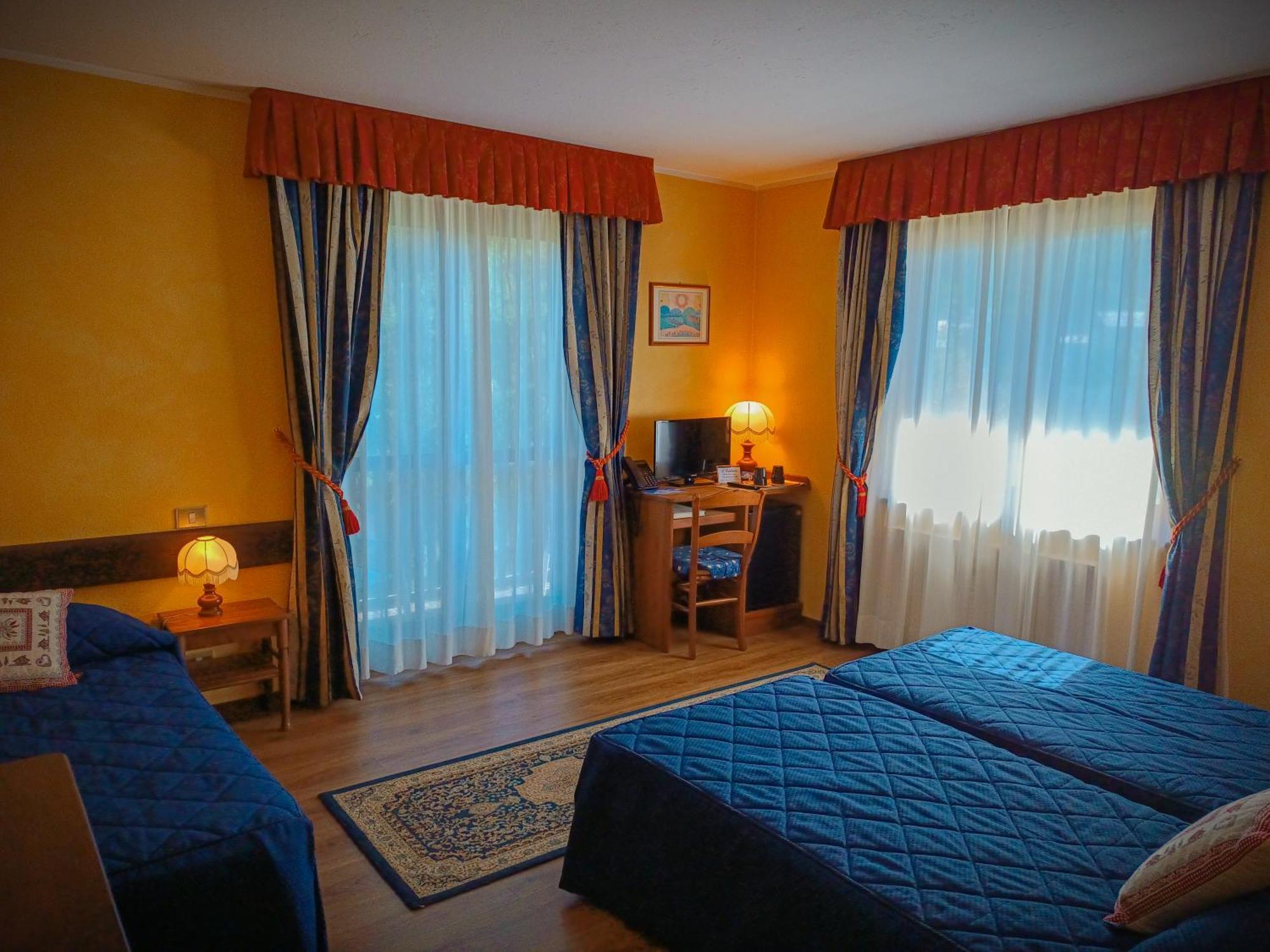 Hotel Edelweiss & Spa Cesana Torinese Ngoại thất bức ảnh
