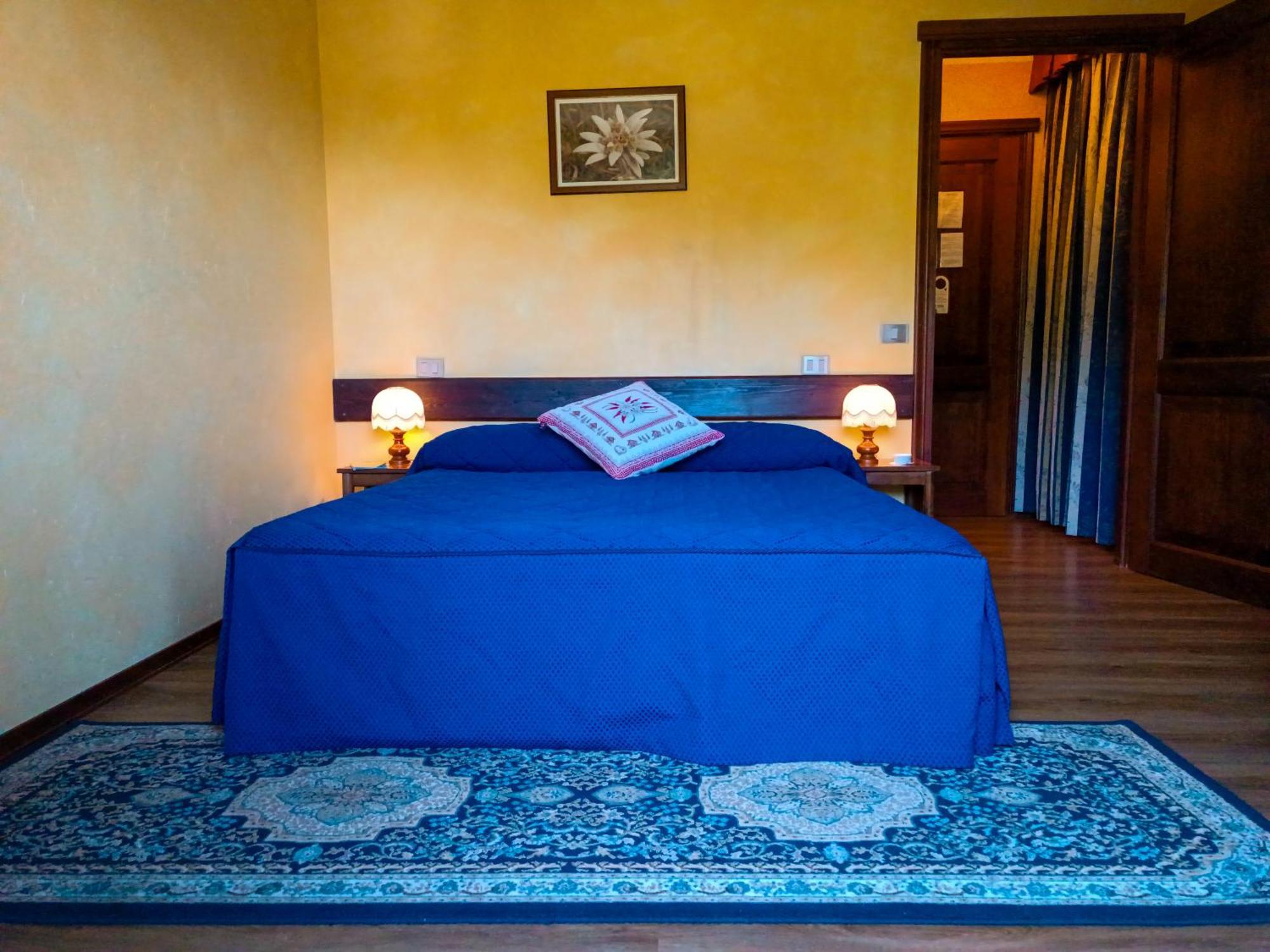 Hotel Edelweiss & Spa Cesana Torinese Ngoại thất bức ảnh